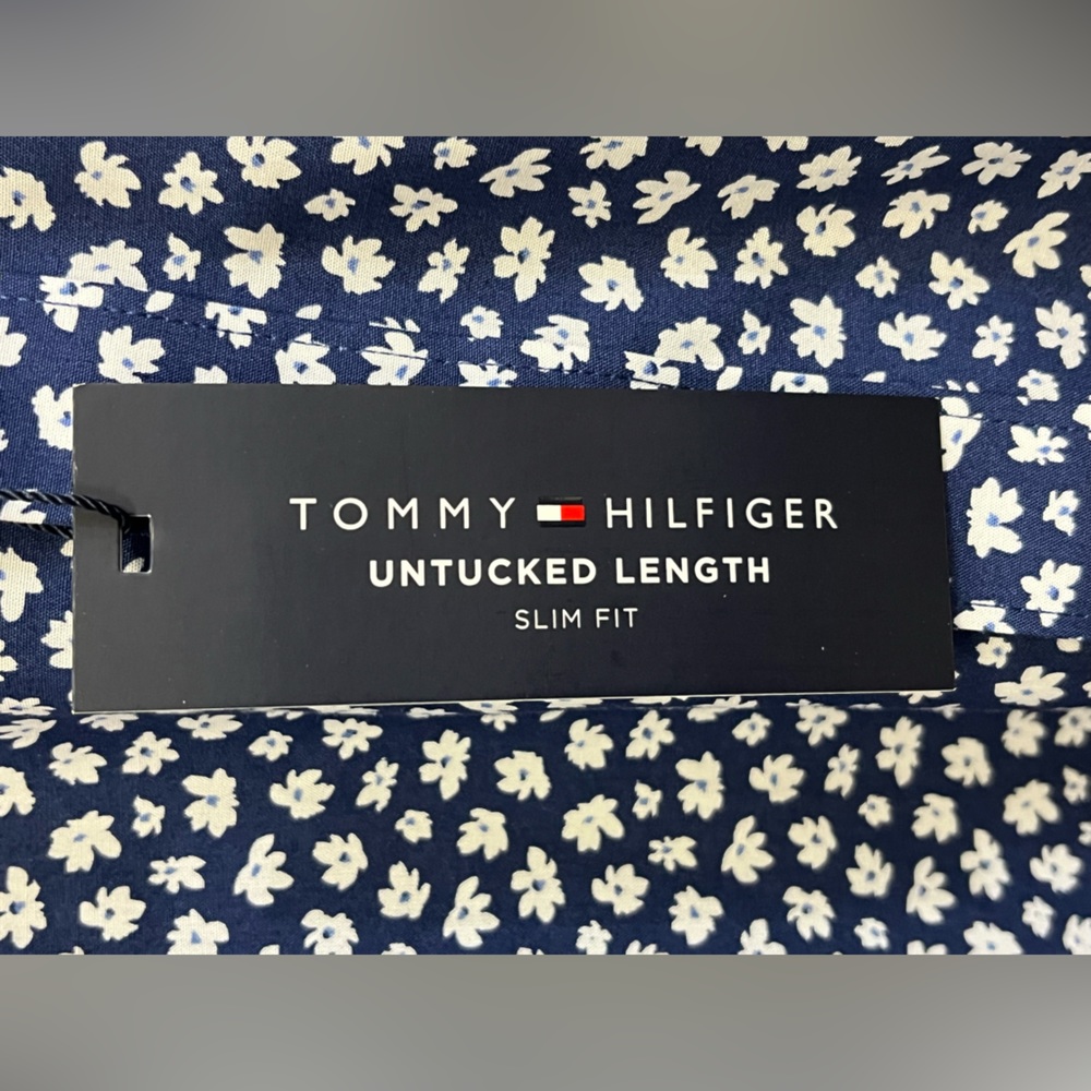 TOMMY HILFIGER Casual Button Down - Picture 4 of 11